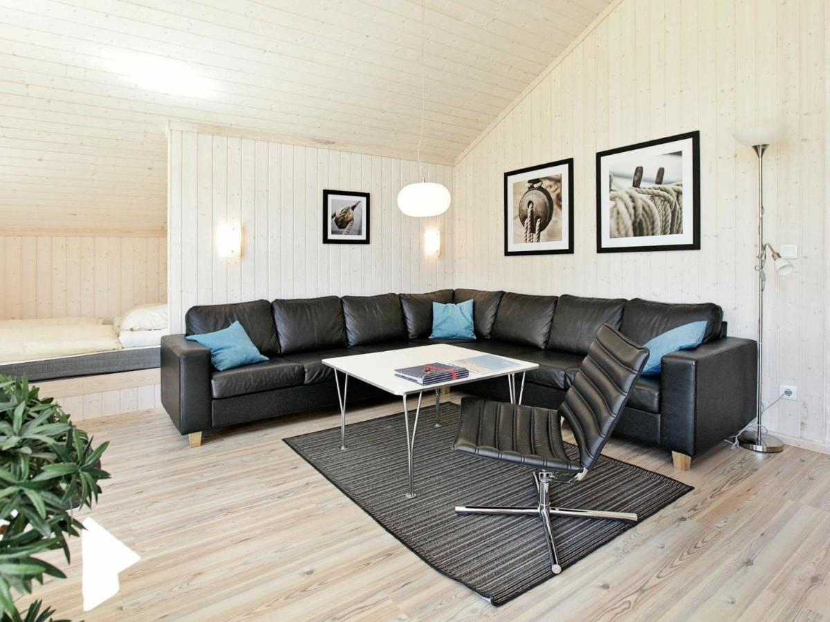 8 Person Holiday Home In Gro Enbrode Großenbrode 外观 照片