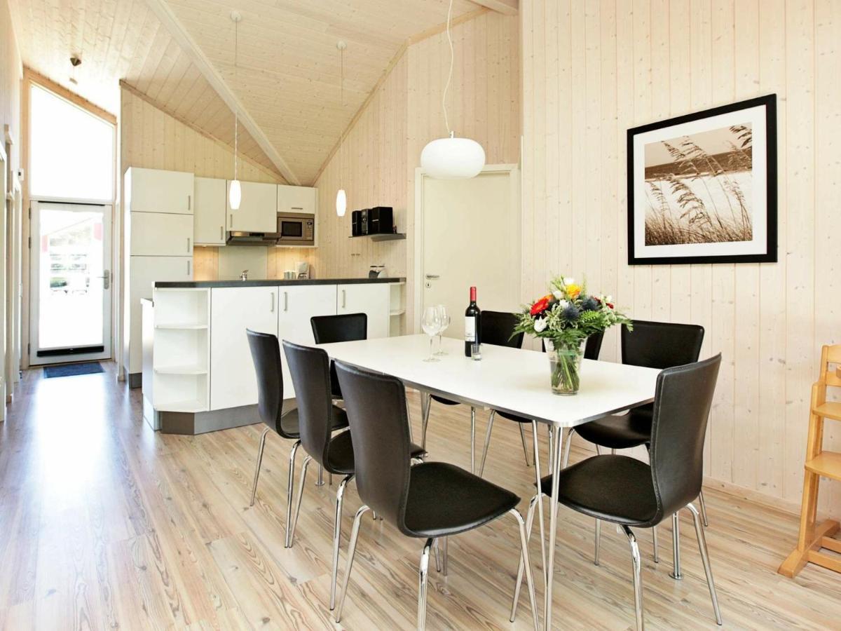 8 Person Holiday Home In Gro Enbrode Großenbrode 外观 照片