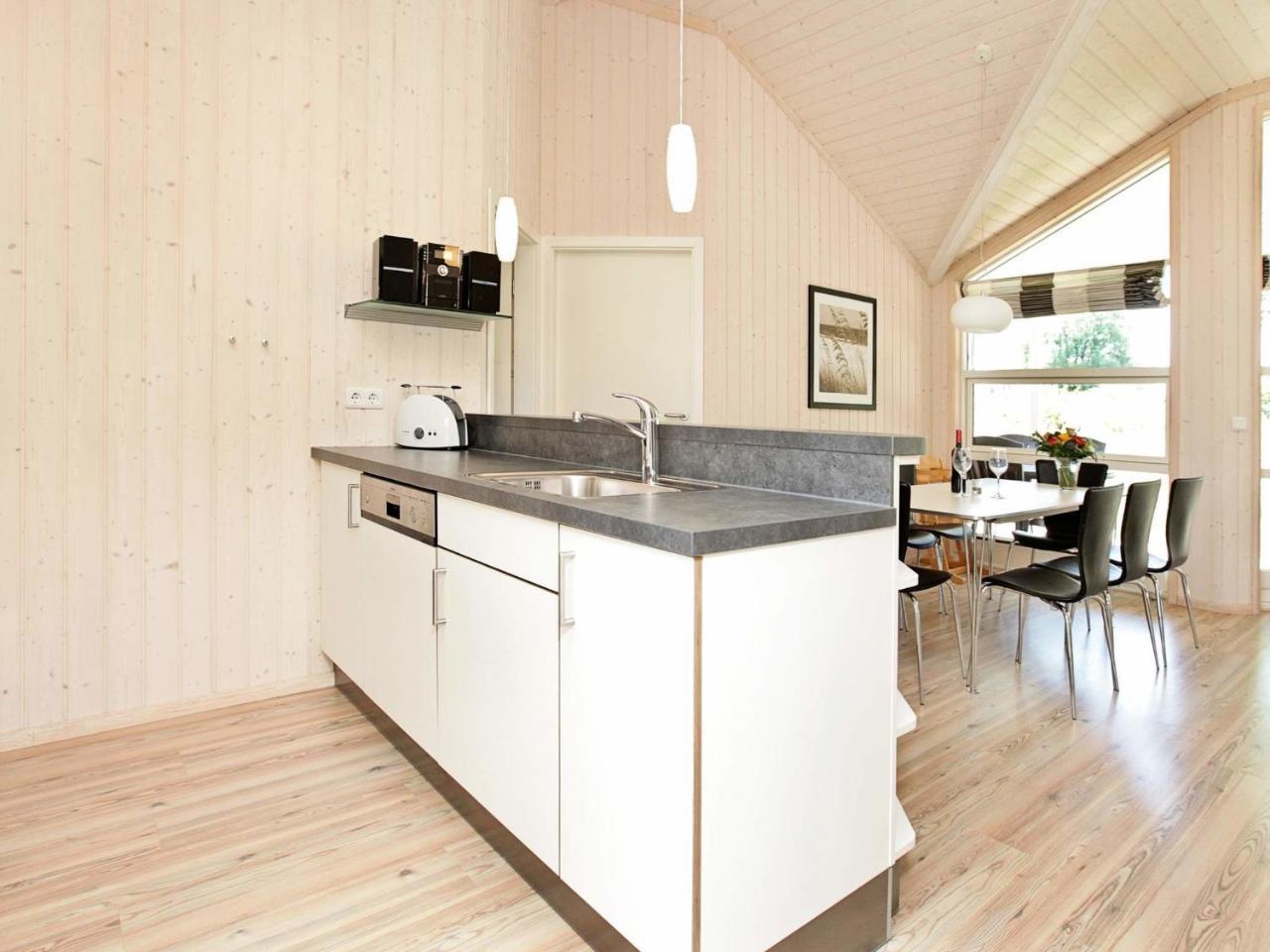 8 Person Holiday Home In Gro Enbrode Großenbrode 外观 照片